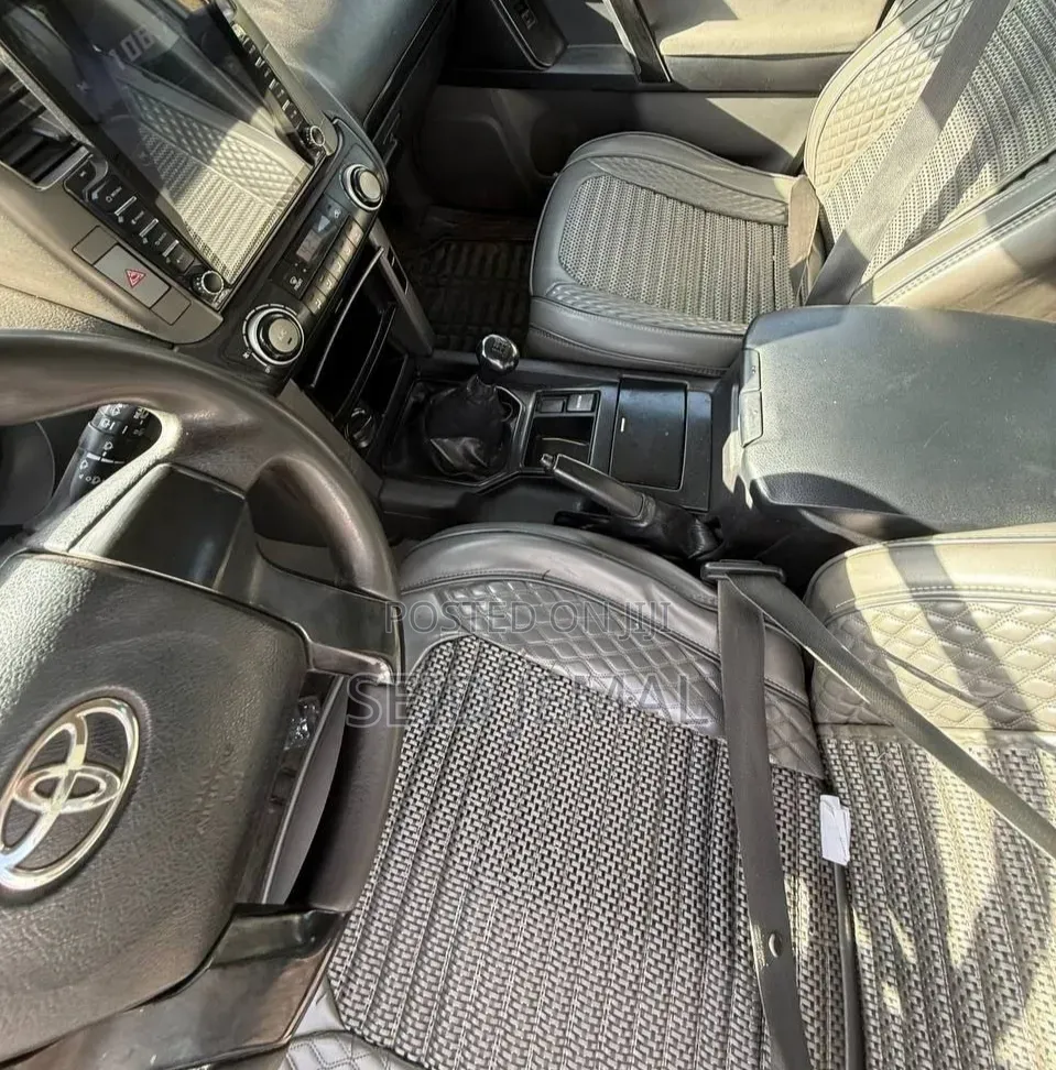 Toyota Land Cruiser Prado 2012 Matt Black