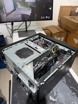 New Desktop Computer Dell Precision 3000 16GB Intel Core i7 SSD 512GB