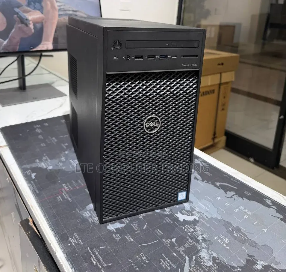 New Desktop Computer Dell Precision 3000 16GB Intel Core i7 SSD 512GB