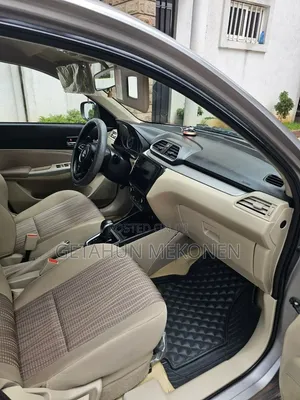Suzuki Dzire 2022 Silver