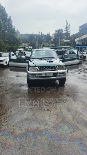 Mitsubishi L200 1999