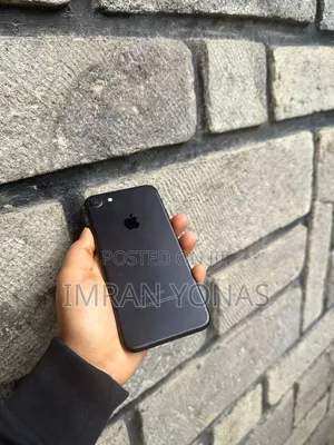 Apple iPhone 7 32 GB Black