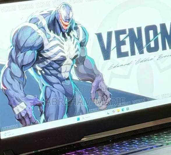 New Laptop Asus G71G 16GB AMD Ryzen 9 SSD 1T