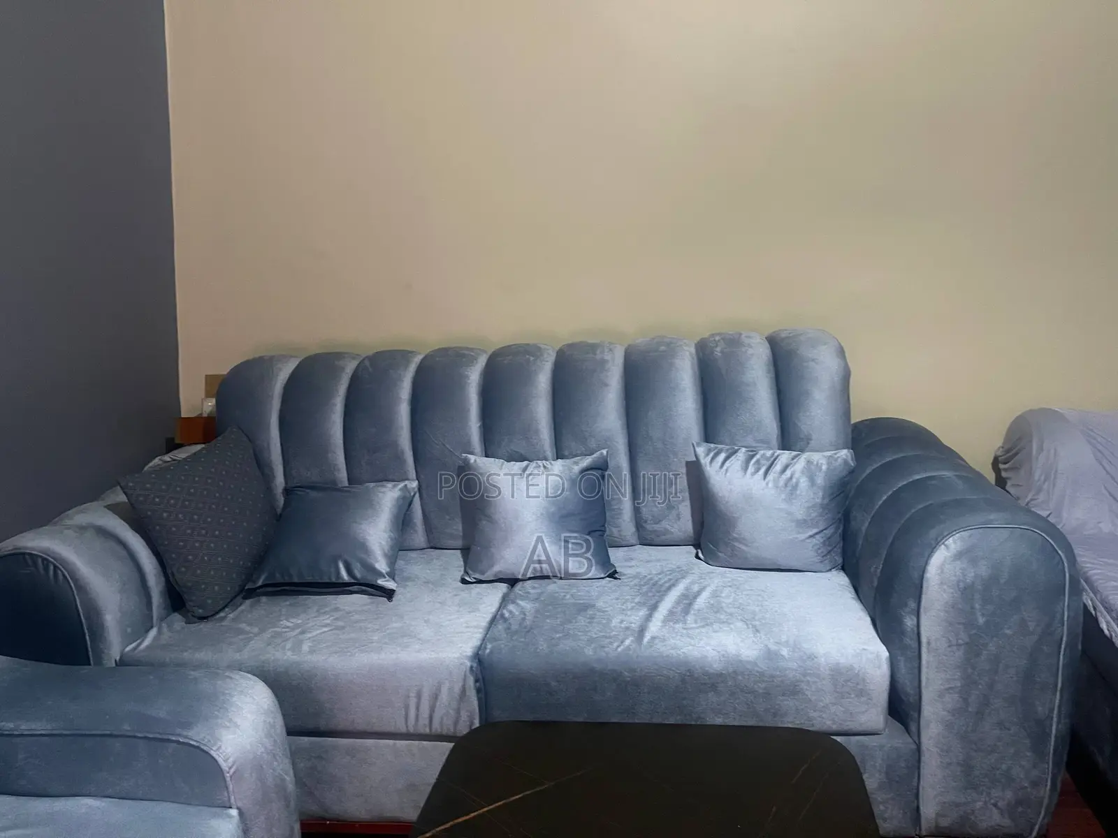 Comfortable Sofa 7