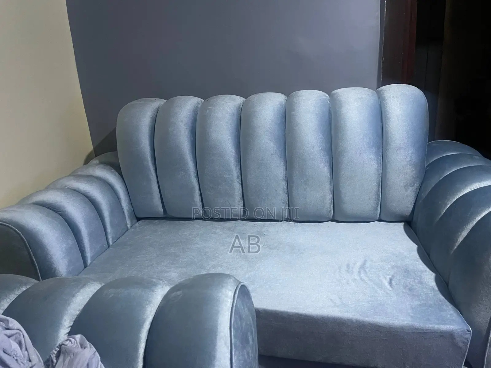 Comfortable Sofa 7