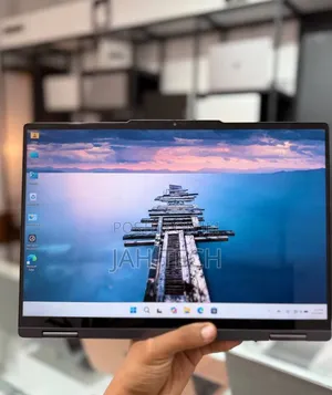 New Laptop Lenovo Yoga 7i 16GB Intel Core Ultra 7 SSD 512GB