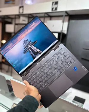 New Laptop Lenovo Yoga 7i 16GB Intel Core Ultra 7 SSD 512GB