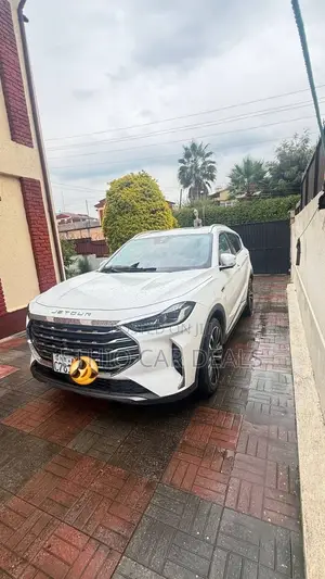 Jetour X70 Plus 2024 White