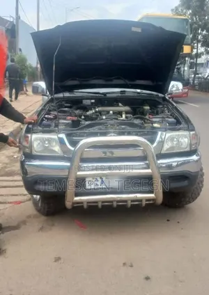 Toyota Hilux 2003