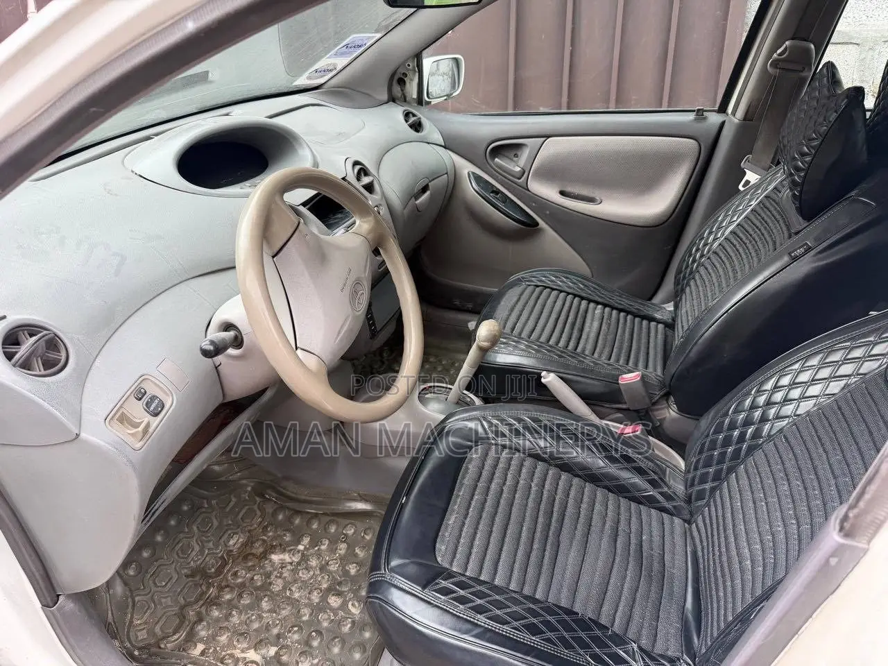 Toyota Platz 2001 White