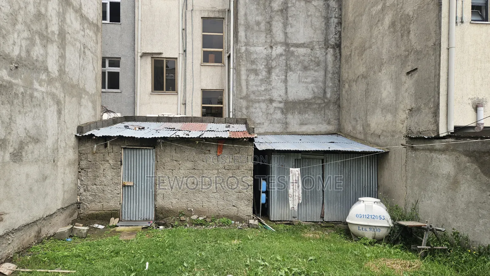 Furnished 2bdrm House in ሀያት ክቡርደመና አካባቢ, Yeka for sale