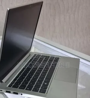 New Laptop HP EliteBook 845 G8 16GB AMD Ryzen 5 SSD 512GB