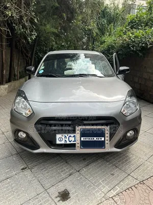 Suzuki Dzire 2022 Silver
