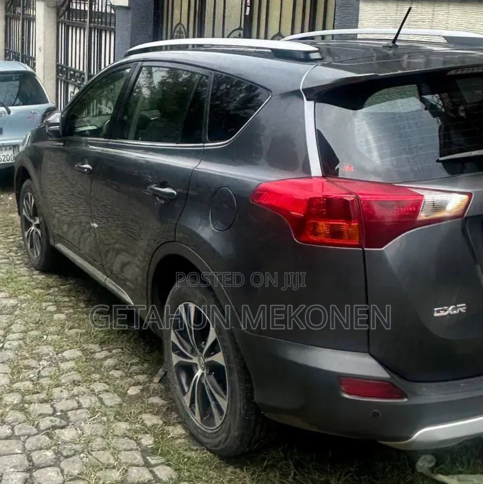 Toyota RAV4 2015 Gray