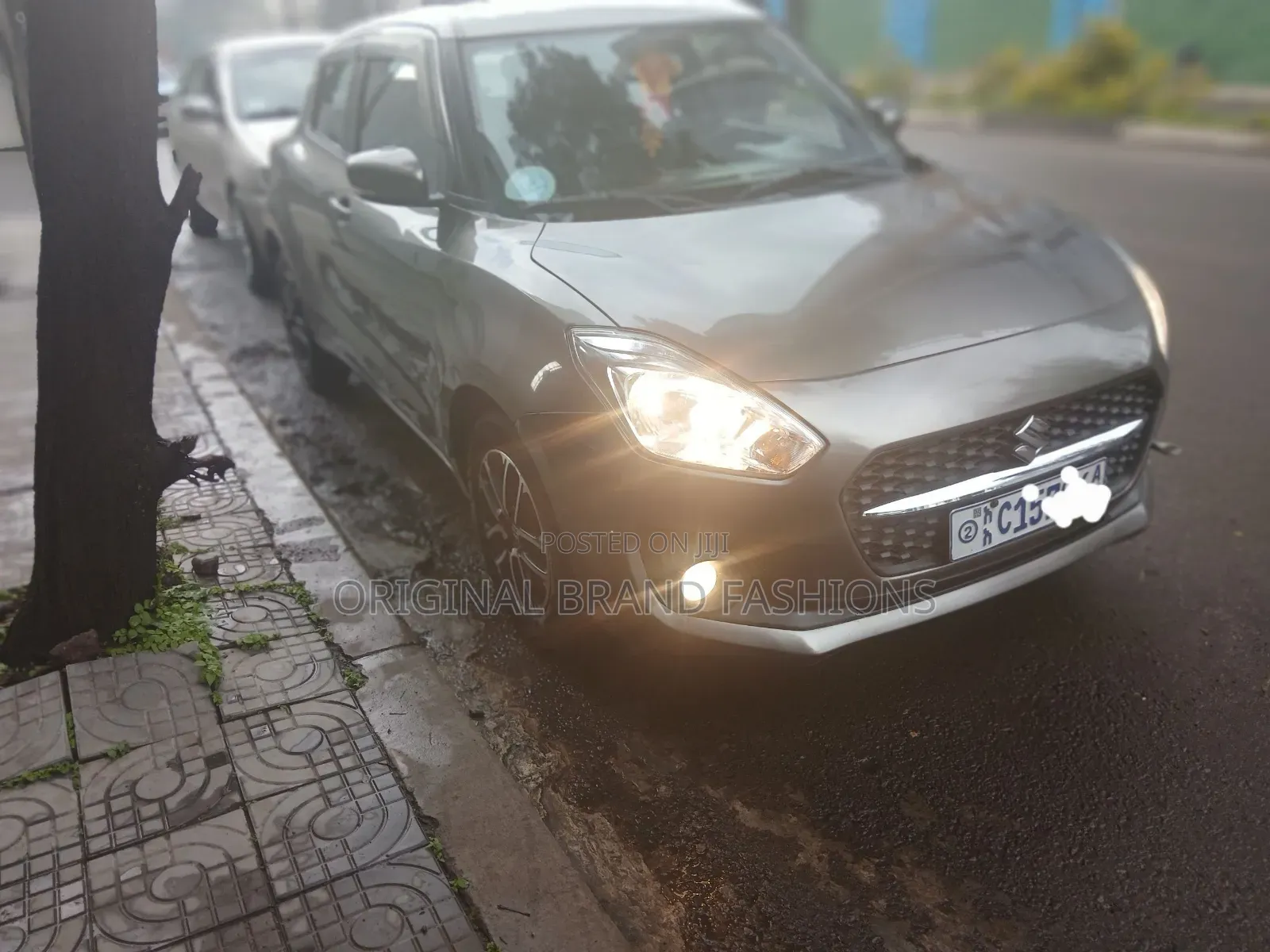 Suzuki Swift 2022 Gray