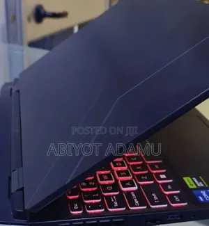 New Laptop Acer Nitro V 15 16GB Intel Core i7 SSD 512GB
