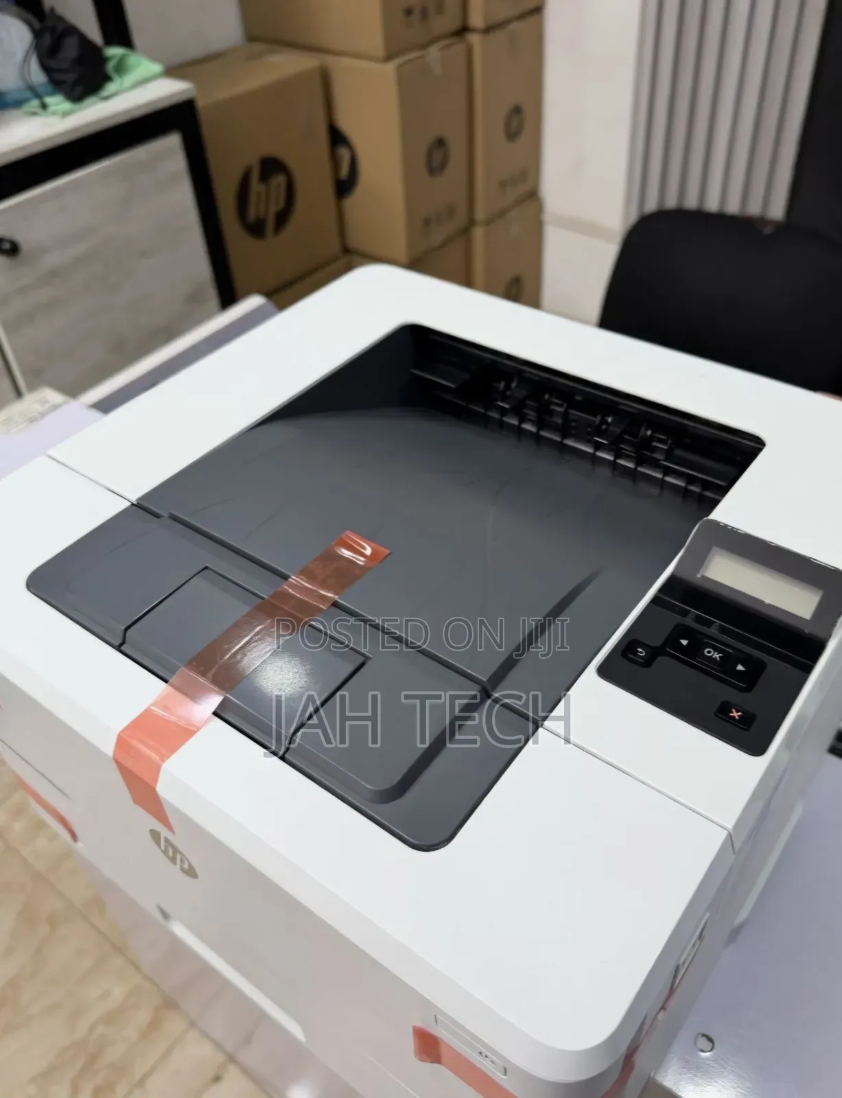 HP Laser Jet 404dn