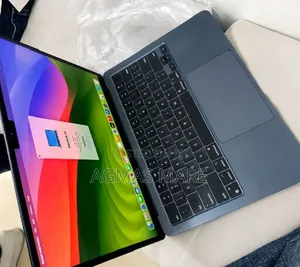 New Laptop Apple MacBook Air 2022 M2 8GB Apple M2 SSD 256GB