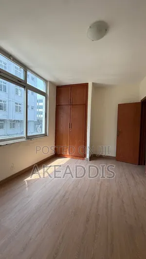 Furnished 4bdrm Apartment in Bole Ayat for sale