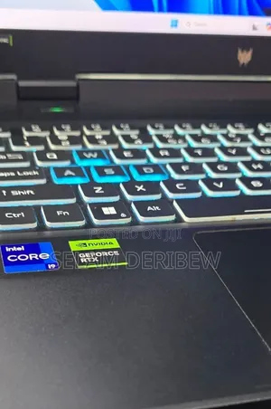 New Laptop Acer Predator Helios 300 16GB Intel Core i9 SSD 1T