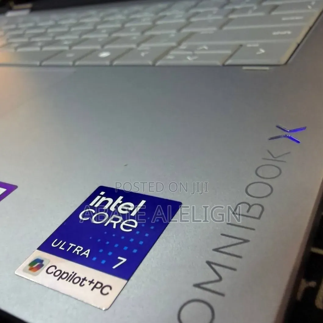 New Laptop HP OmniBook 7 14" 16GB Intel Core Ultra 7 SSD 1T
