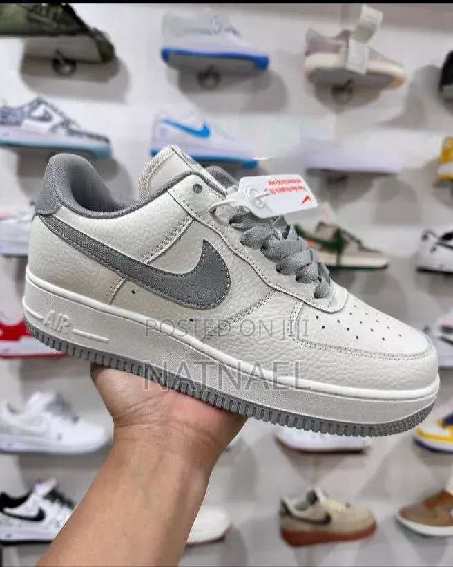 ምርጥ ኦርጂናል የ Nike ጫማዎች