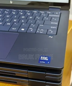 New Laptop HP OmniBook X Flip 14" 16GB Intel Core Ultra 7 SSD 1T