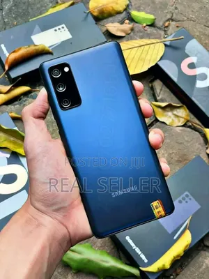 New Samsung Galaxy S20 FE 5G 128 GB