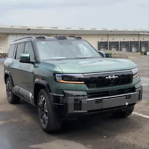 New BYD Leopard 8 2.0 Hybrid AWD 2025 Green
