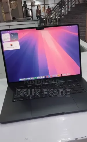 New Laptop Apple MacBook Air 2026 M5 16GB Apple M5 SSD 512GB