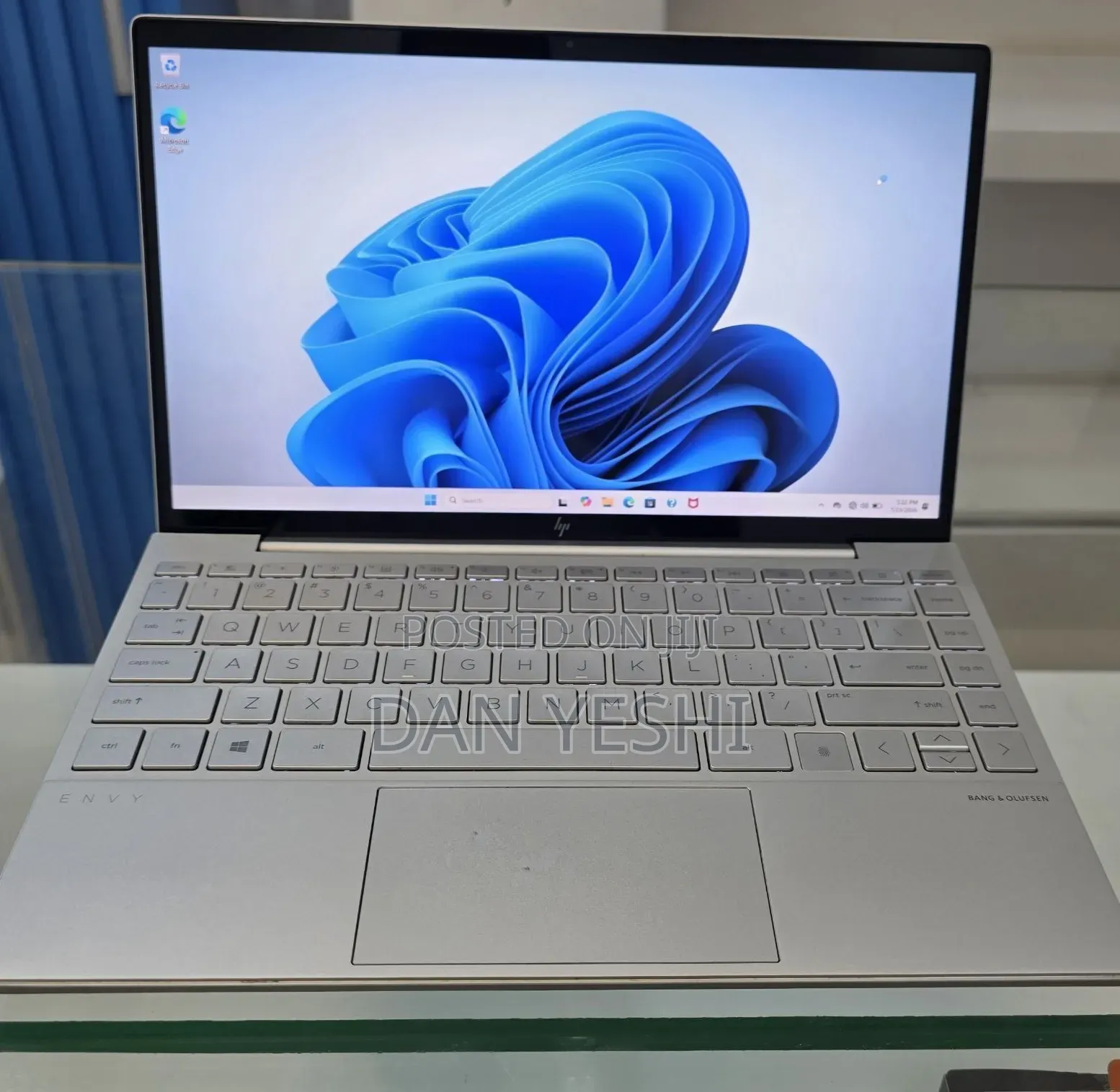 New Laptop HP Envy 13 16GB Intel Core i5 SSD 512GB