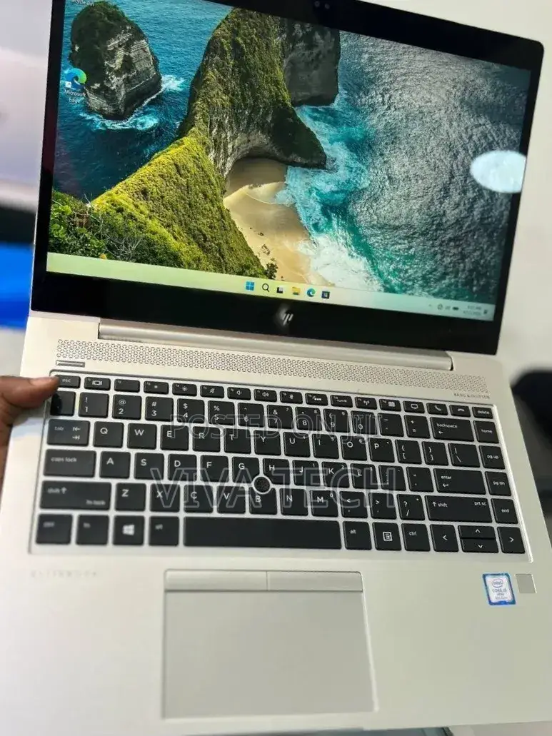 New Laptop HP EliteBook 840 G5 8GB Intel Core i5 SSD 512GB