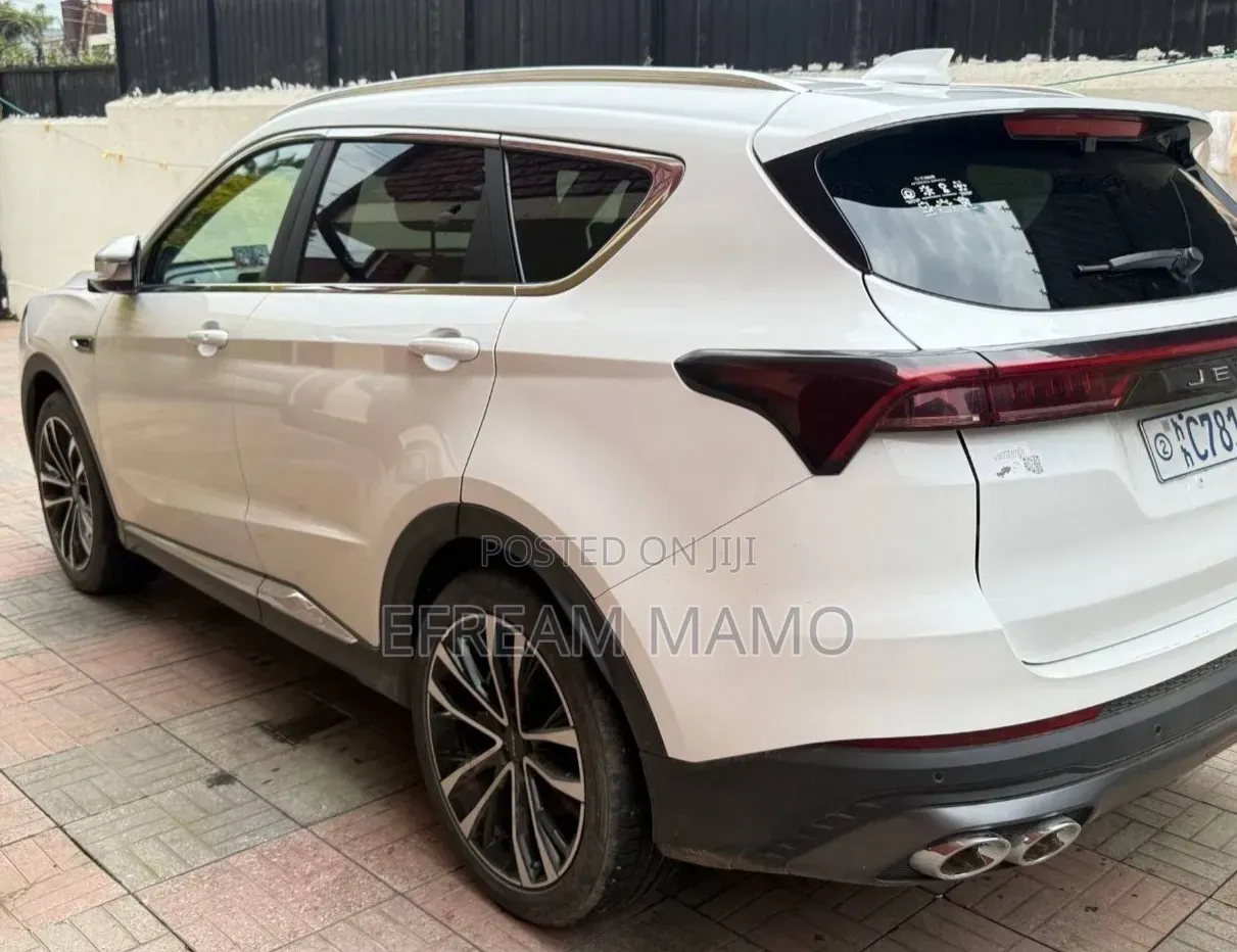 Jetour X70 Plus 2023