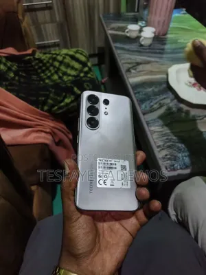 New Tecno Camon 50 Pro 256 GB Silver