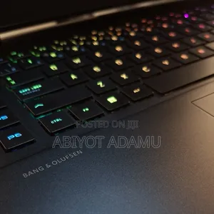 New Laptop HP Omen 17 16GB Intel Core i7 SSD 1T