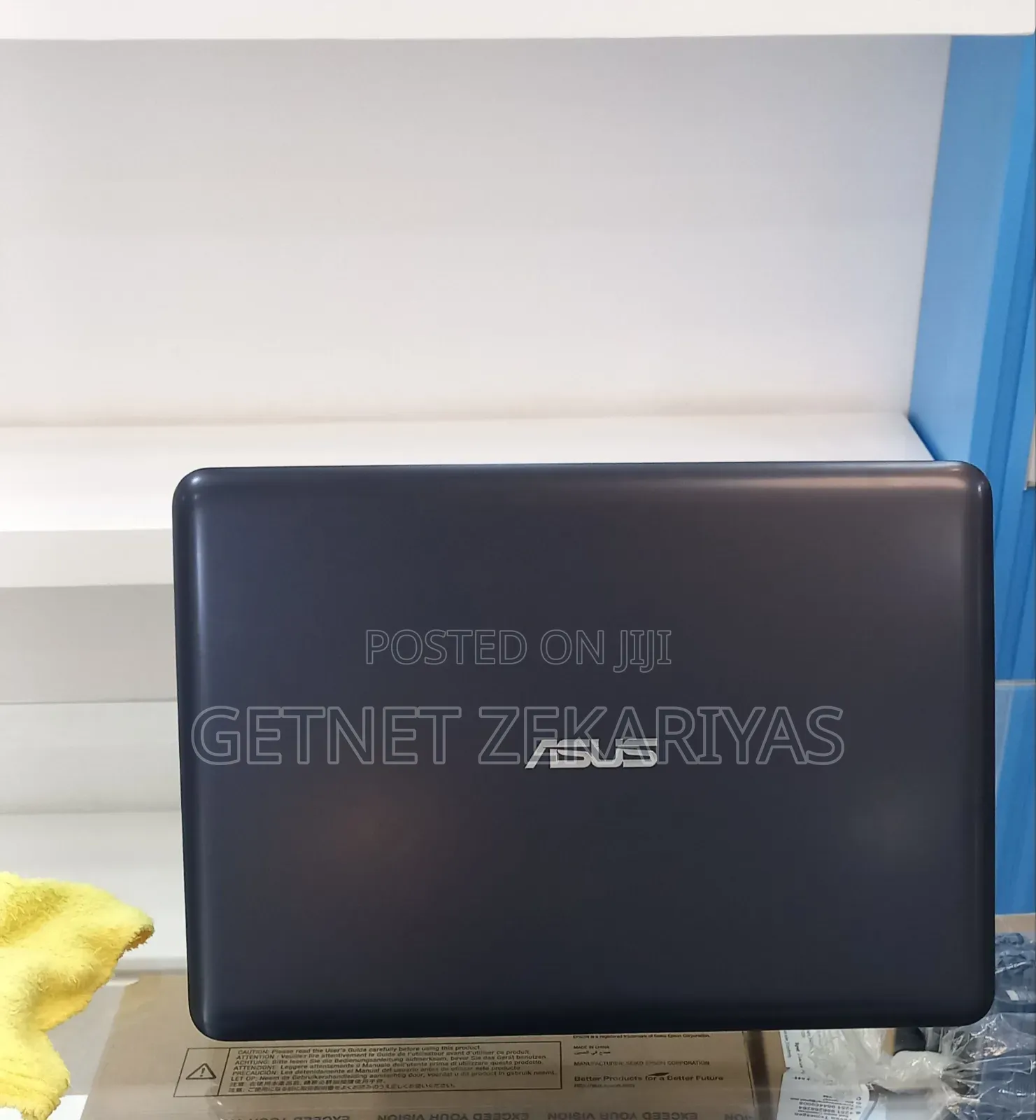New Laptop Asus 8GB AMD A10 SSD 256GB