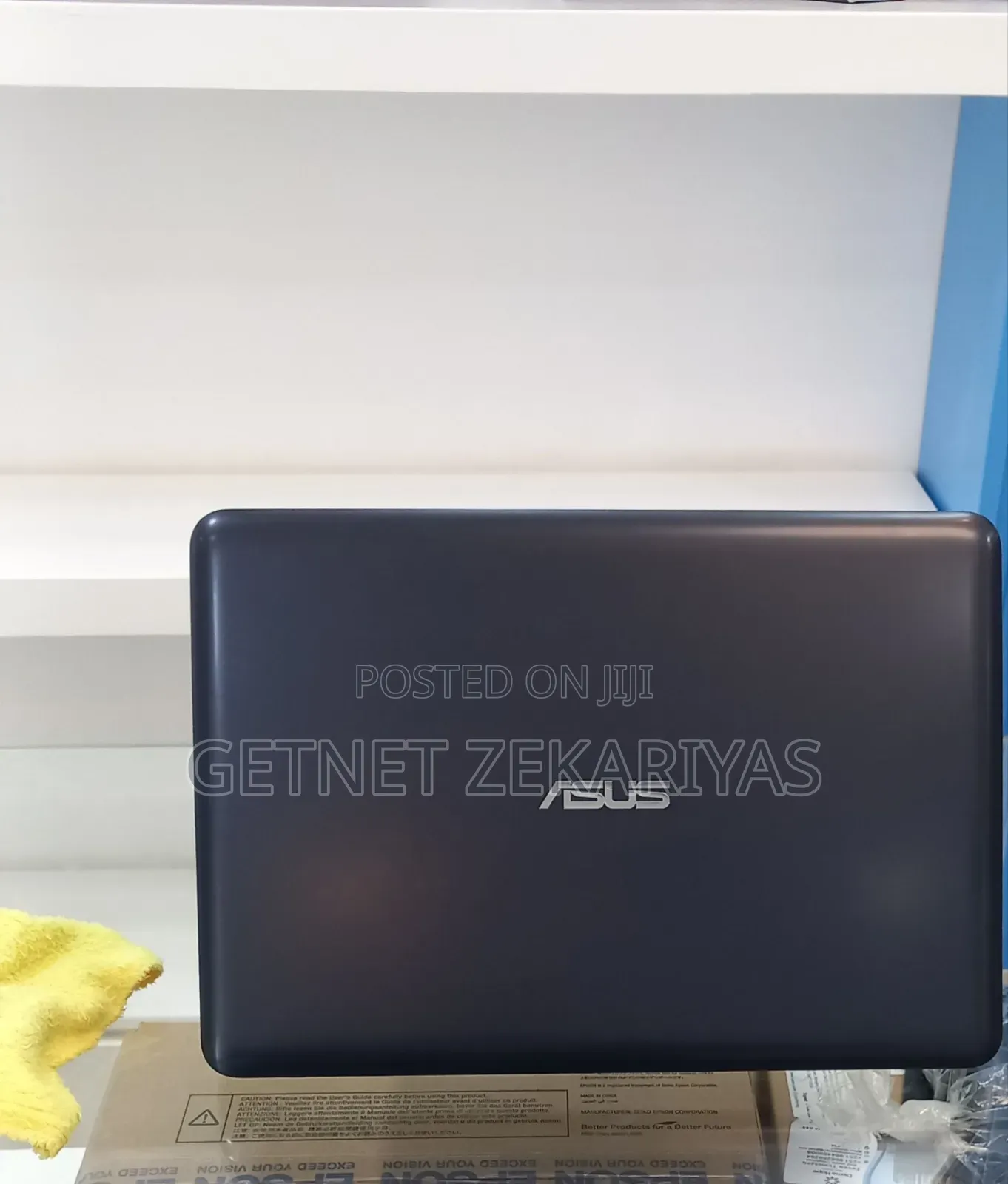New Laptop Asus 8GB AMD A10 SSD 256GB