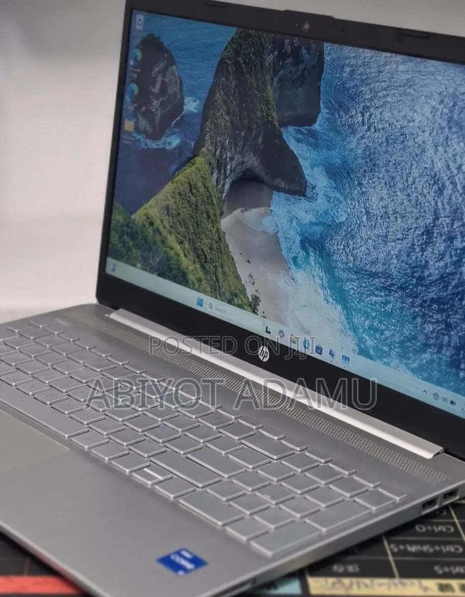 New Laptop HP 15 8GB Intel SSD 512GB