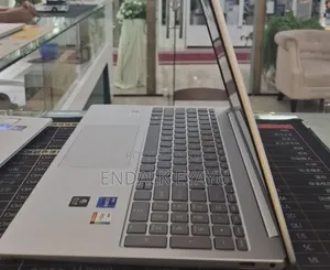 New Laptop HP 16GB Intel Core i7 SSD 512GB