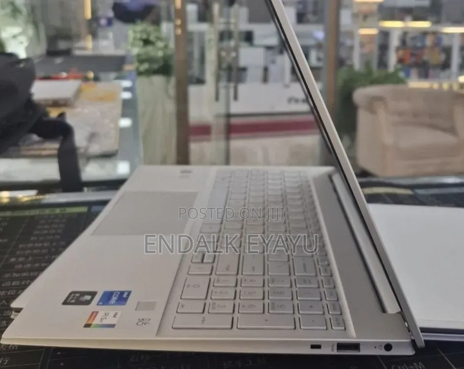 New Laptop HP Pavilion 15 16GB Intel Core i5 SSD 1T