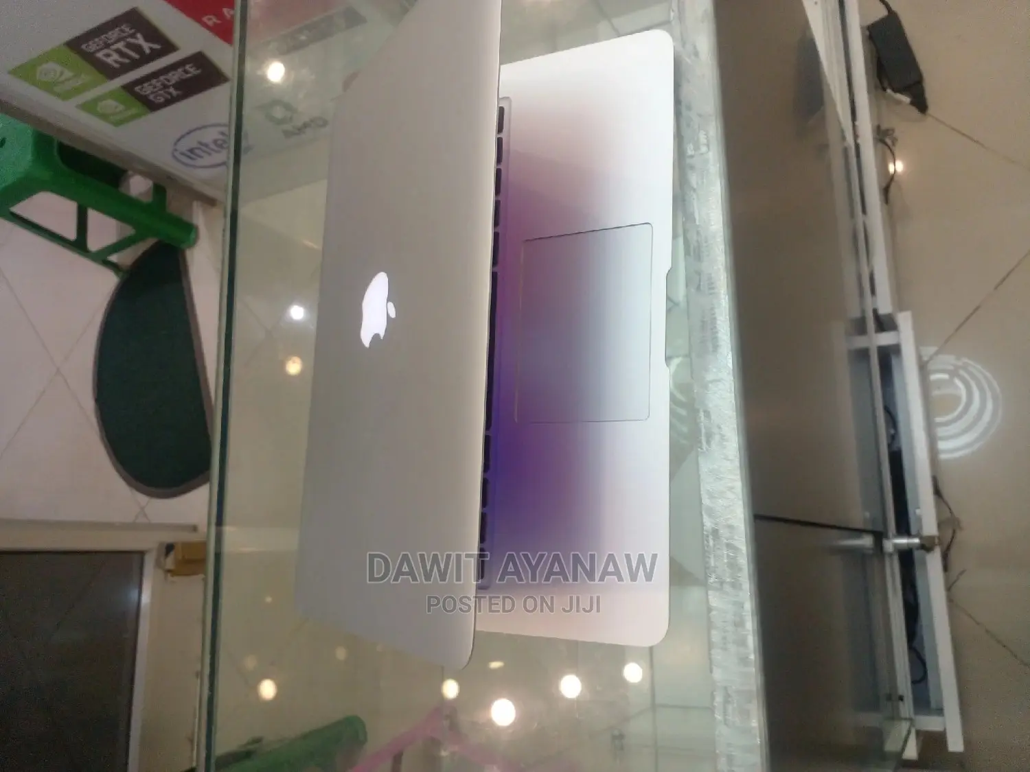 New Laptop Apple MacBook Air 2017 8GB Intel Core I5 SSD 128GB