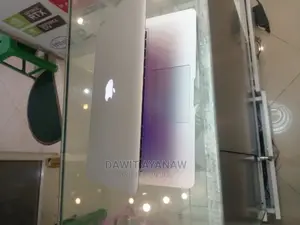 New Laptop Apple MacBook Air 2017 8GB Intel Core I5 SSD 128GB