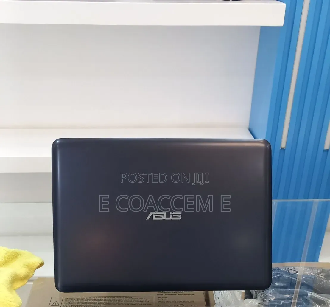 Laptop Asus 8GB AMD SSD 256GB
