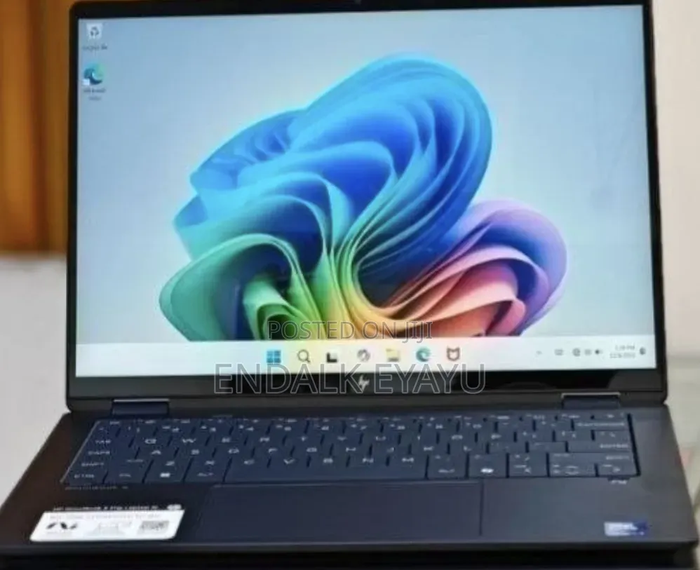 New Laptop HP OmniBook X Flip 14" 16GB Intel Core Ultra 7 SSD 1T