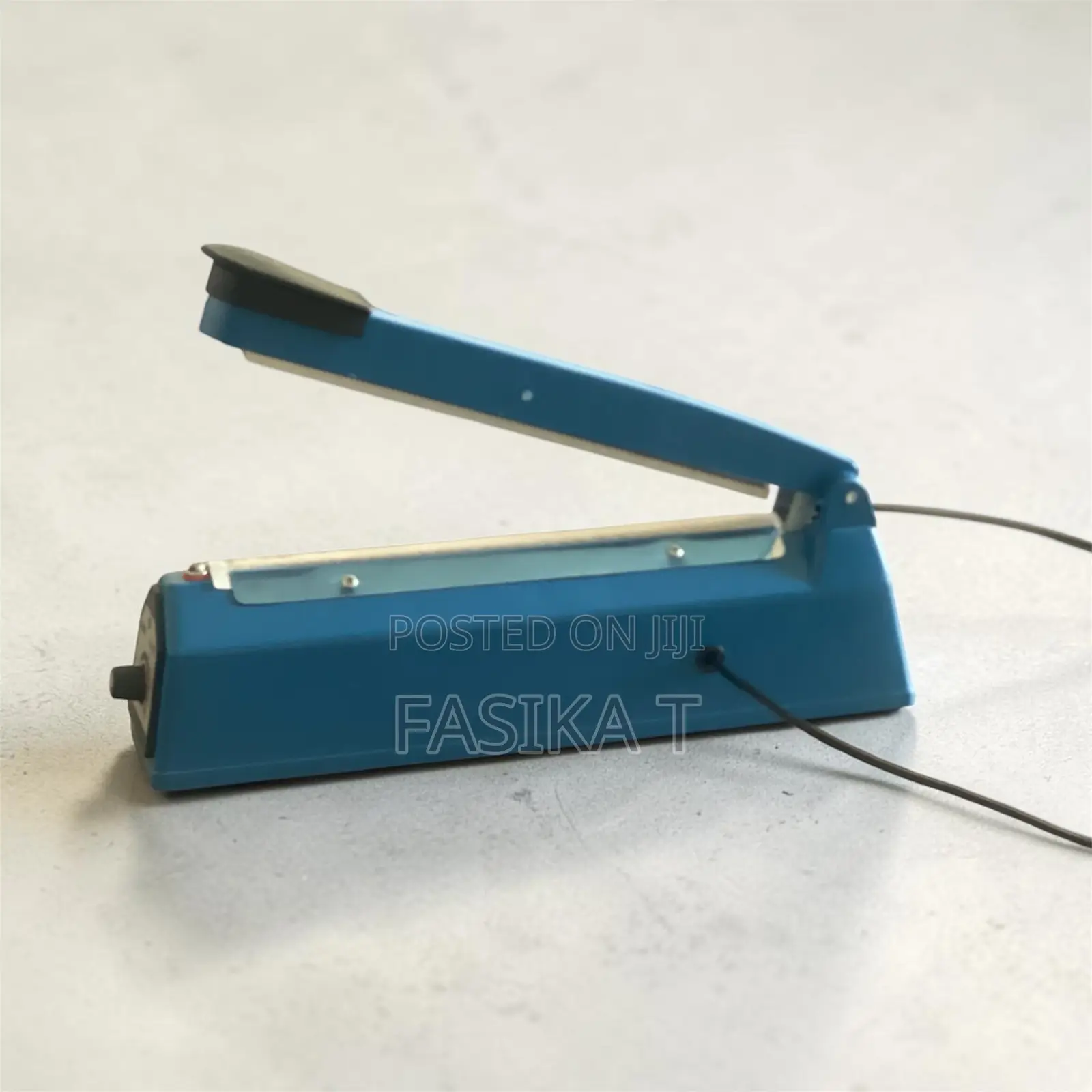 Plastic Sealer Machine