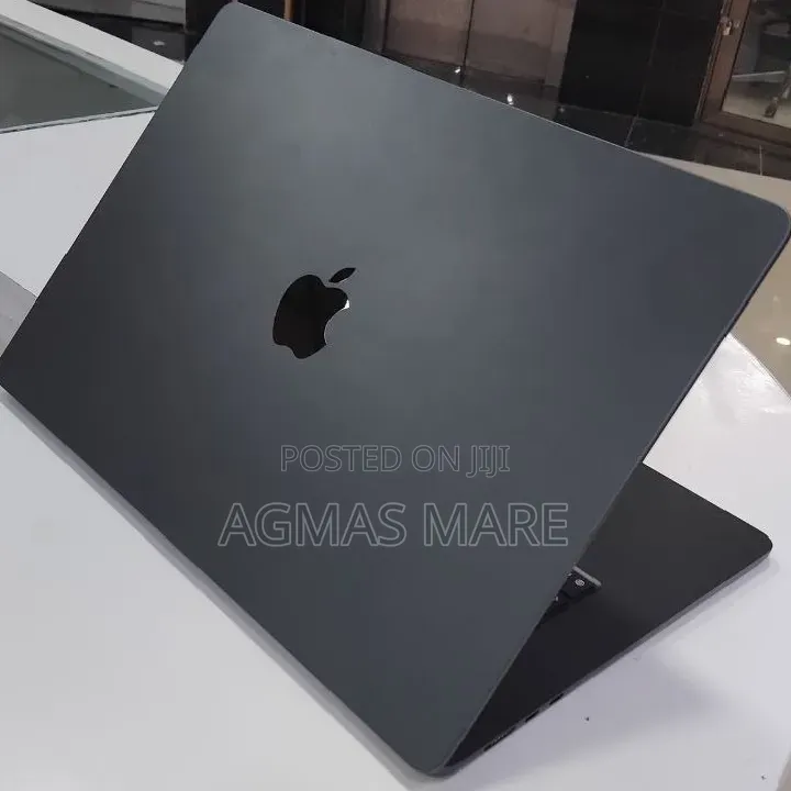 New Laptop Apple MacBook Air 2026 M5 16GB Apple M5 SSD 512GB