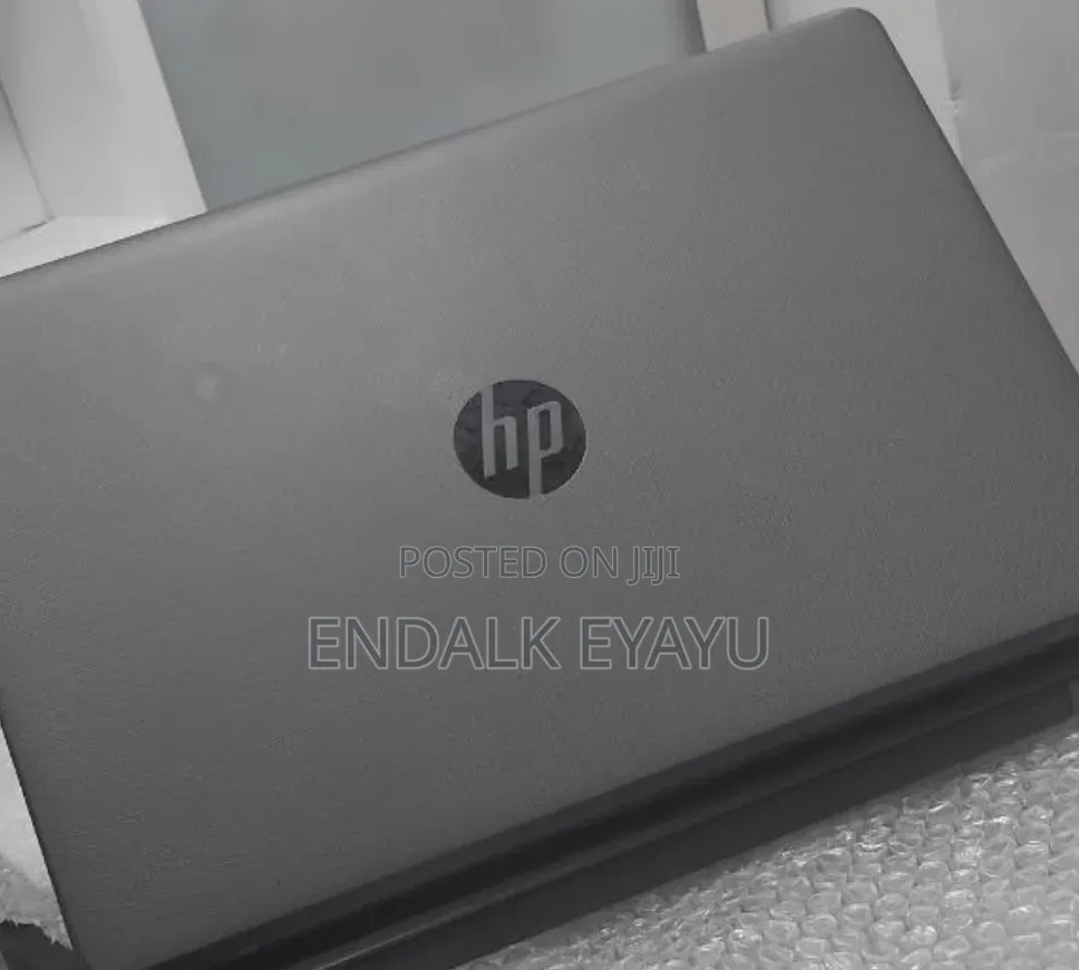 New Laptop HP 4GB Intel Core i5 SSD 256GB