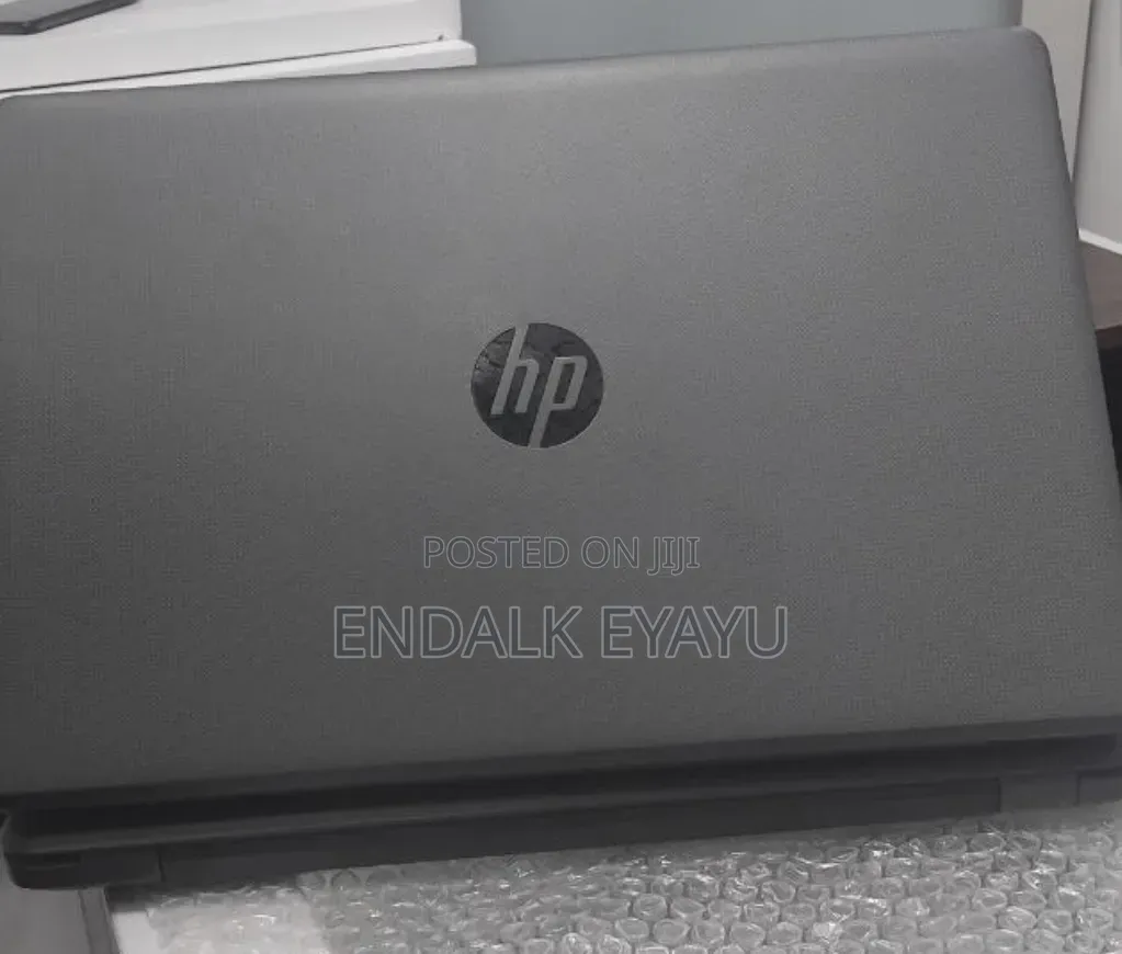 New Laptop HP 4GB Intel Core i5 SSD 256GB