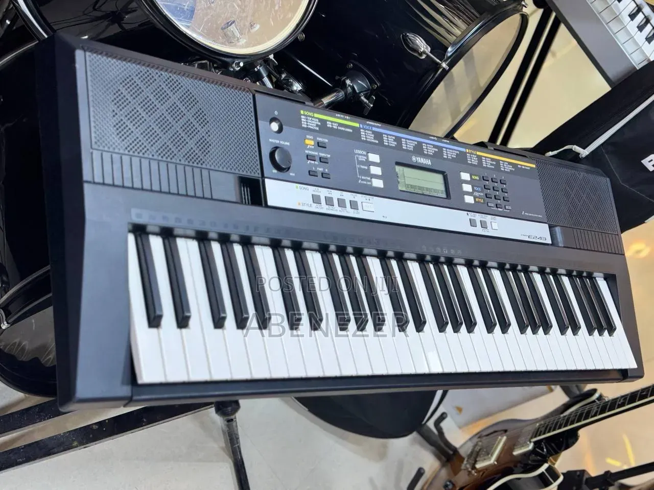 Yamaha PSR E243 Keyboard(USB Midi )
