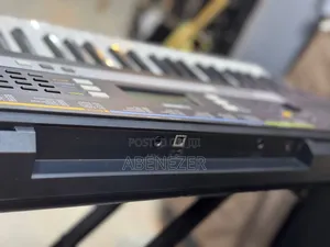 Yamaha PSR E243 Keyboard(USB Midi )